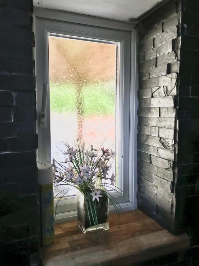Charming 3 Bedroom House With A Warmth Character Glyn Neath Exteriör bild